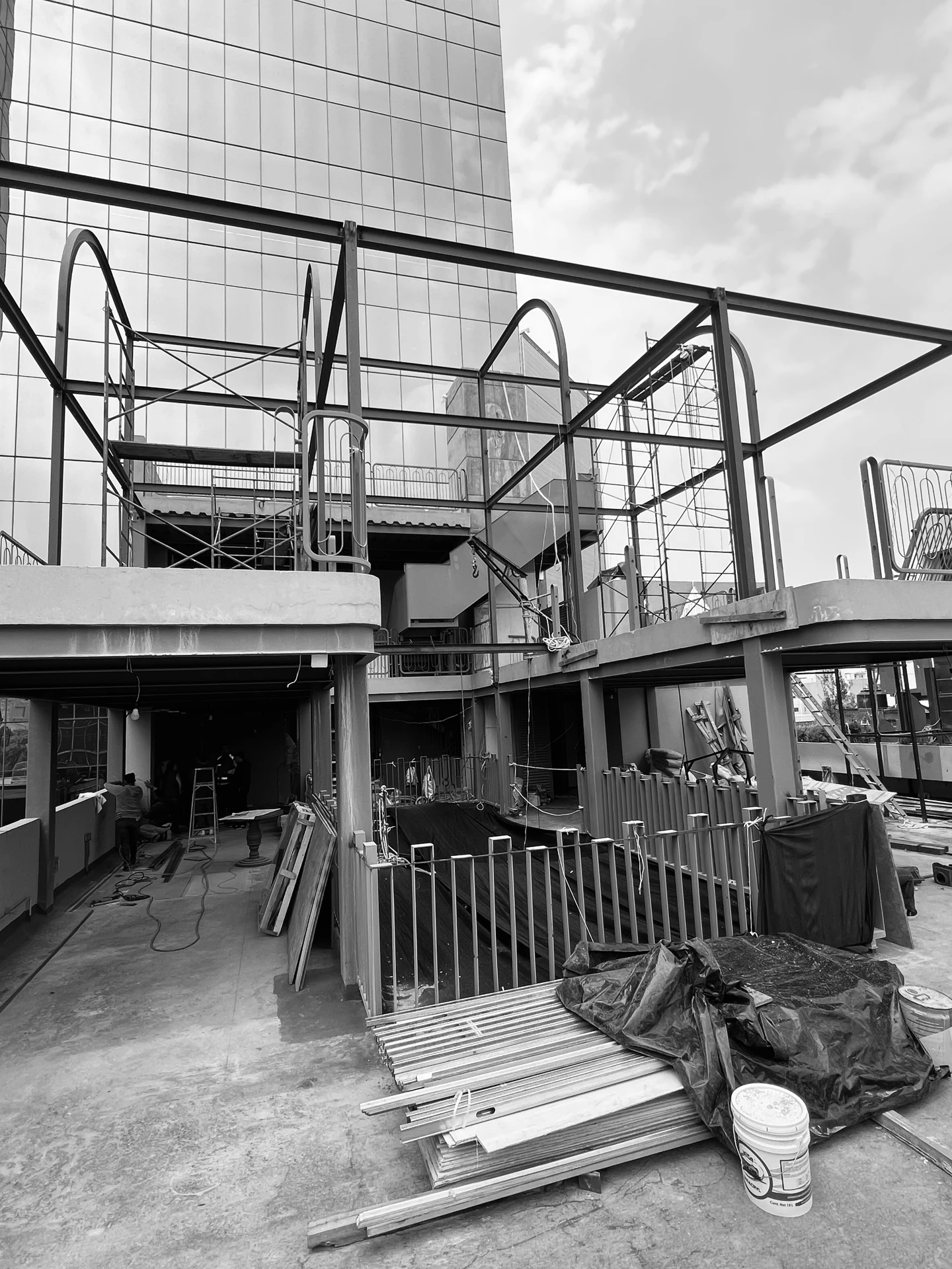 Pandora Rooftop: Estructura y Materiales durante la Obra
